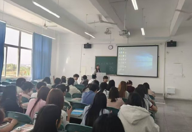 载体和资源的建造与开放为中小学科普和校外科学教育提供物质